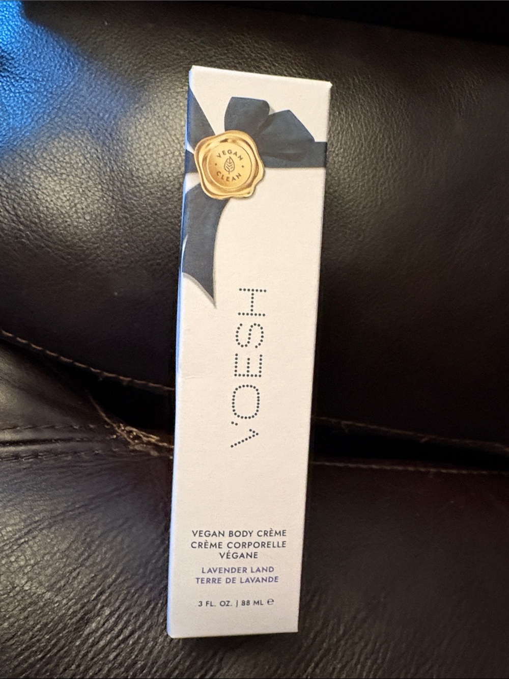 VOESH Lavender Land Vegan Body Crème — White